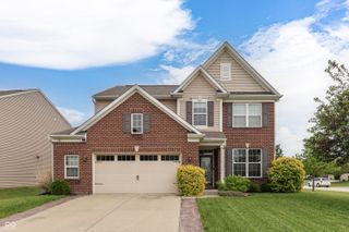 2689 Falcon Drive, Greenwood, IN 46143