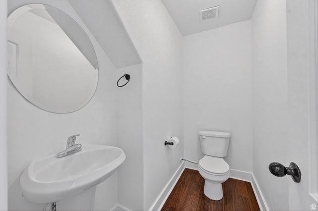 213 E TAMARAK CIR, Lehi, UT 84043