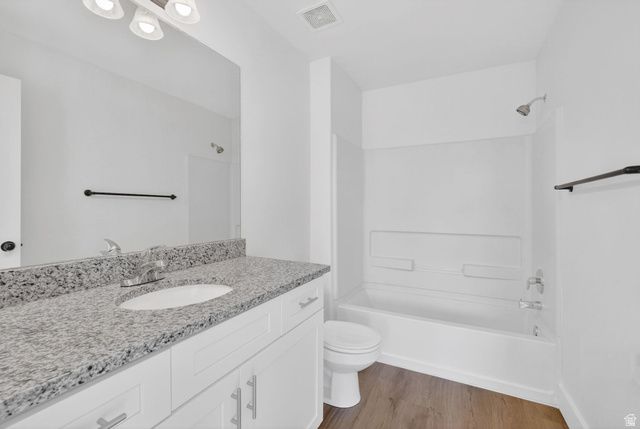 213 E TAMARAK CIR, Lehi, UT 84043