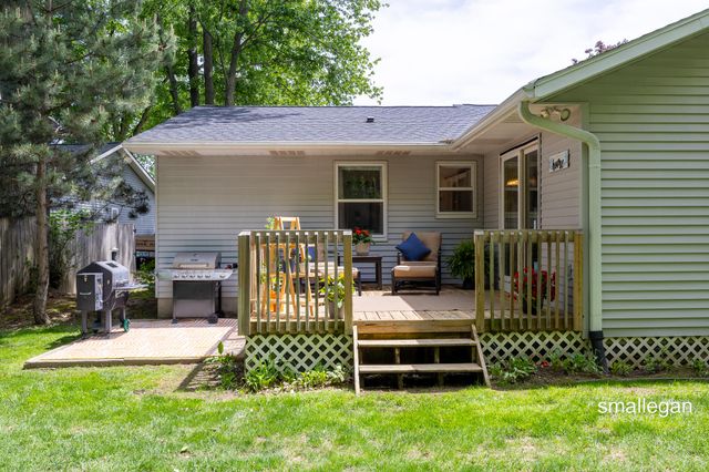 5349 Tahoe Pine Court, Wyoming, MI 49519