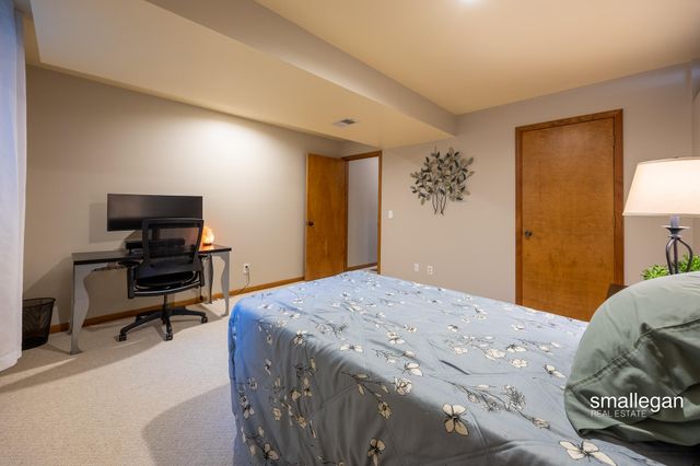 5349 Tahoe Pine Court, Wyoming, MI 49519