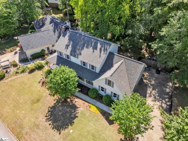 304 Wagoncreek Drive, Simpsonville, SC 29681