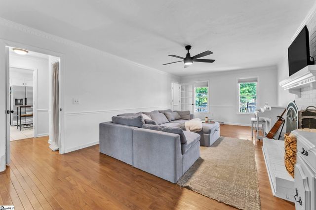 304 Wagoncreek Drive, Simpsonville, SC 29681