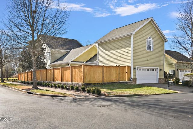 2976 Kingston Cir, S, Mount Juliet, TN 37122