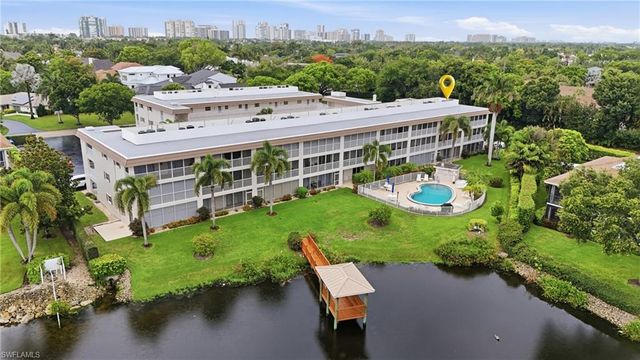 3150 Binnacle DR 106, Naples, FL 34103