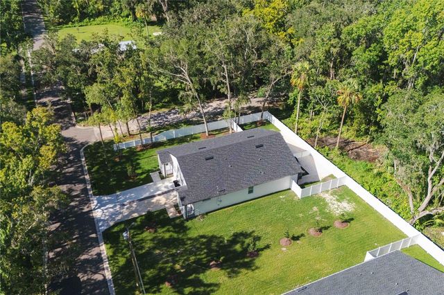192-194 S LEMON AVENUE, Brooksville, FL 34601