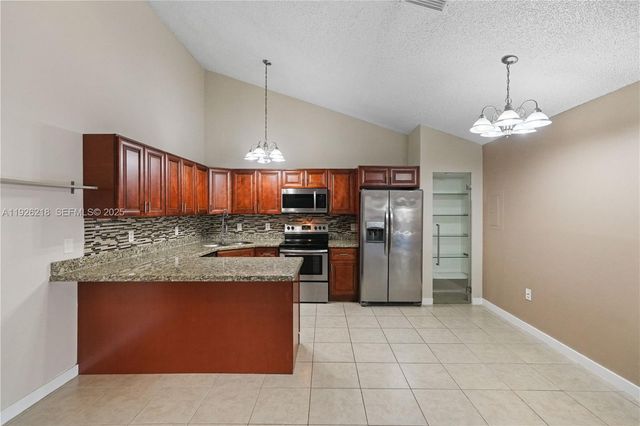 9568 Boca Gardens Pkwy B, Boca Raton, FL 33496