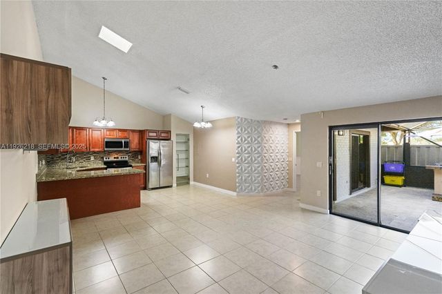 9568 Boca Gardens Pkwy B, Boca Raton, FL 33496