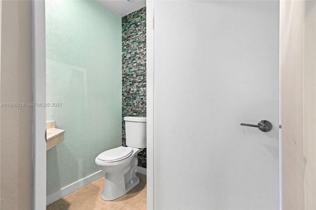 9568 Boca Gardens Pkwy B, Boca Raton, FL 33496