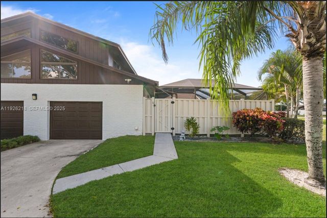 9568 Boca Gardens Pkwy B, Boca Raton, FL 33496