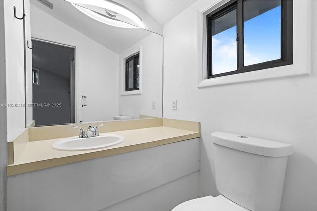 9568 Boca Gardens Pkwy B, Boca Raton, FL 33496