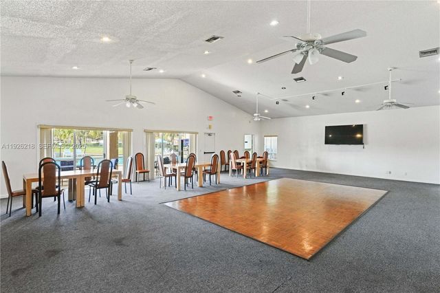 9568 Boca Gardens Pkwy B, Boca Raton, FL 33496