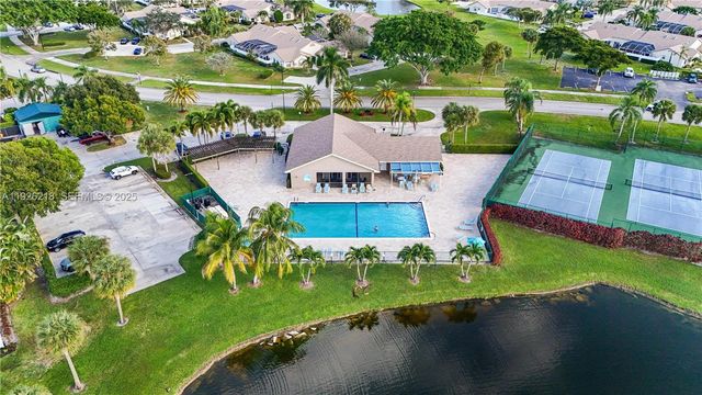 9568 Boca Gardens Pkwy B, Boca Raton, FL 33496