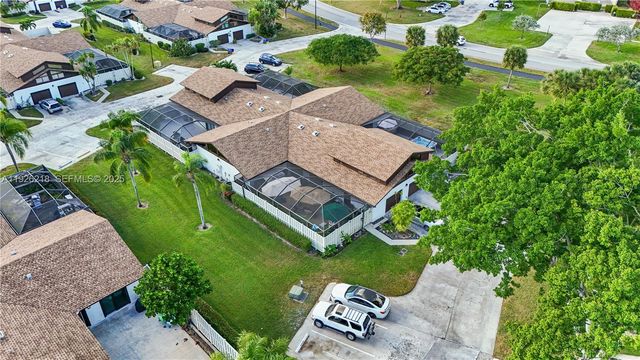 9568 Boca Gardens Pkwy B, Boca Raton, FL 33496