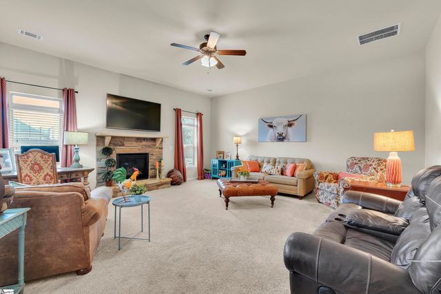 218 Lovelace Court, Simpsonville, SC 29681