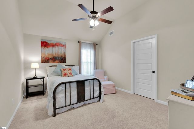 218 Lovelace Court, Simpsonville, SC 29681