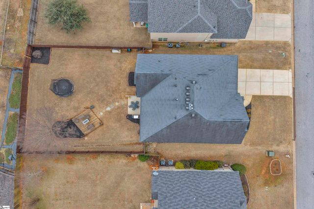 218 Lovelace Court, Simpsonville, SC 29681