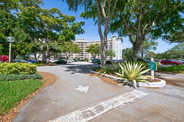 3051 N Course Drive 211, Pompano Beach, FL 33069