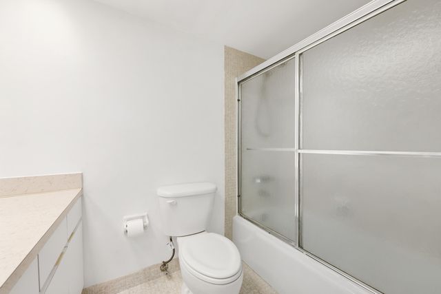 3051 N Course Drive 211, Pompano Beach, FL 33069