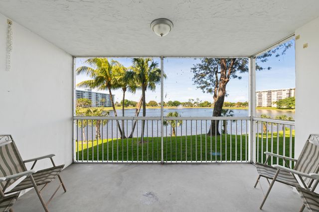 3051 N Course Drive 211, Pompano Beach, FL 33069