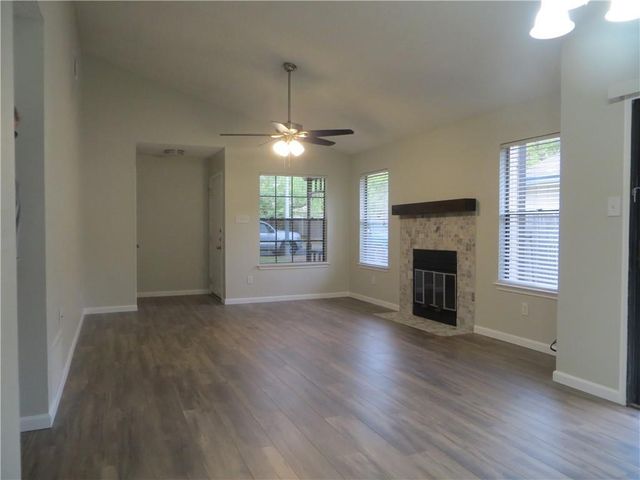 11921 Tobler TRL, Austin, TX 78753