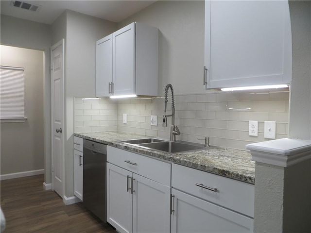 11921 Tobler TRL, Austin, TX 78753