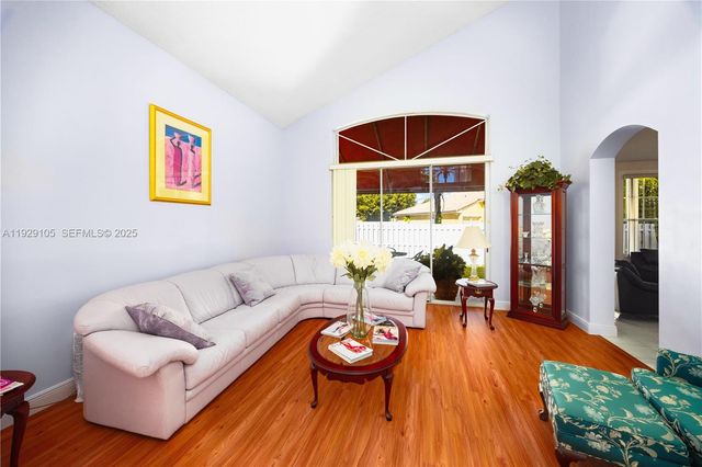 15241 SW 51st St, Miramar, FL 33027