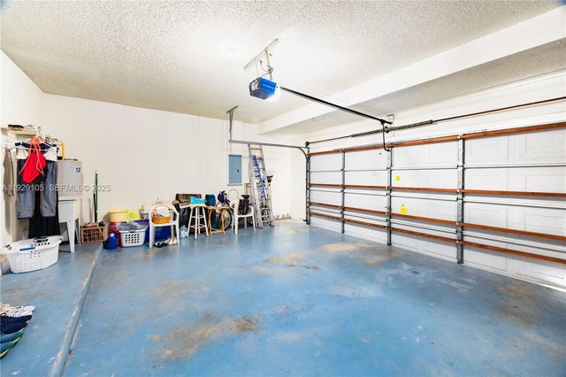 15241 SW 51st St, Miramar, FL 33027