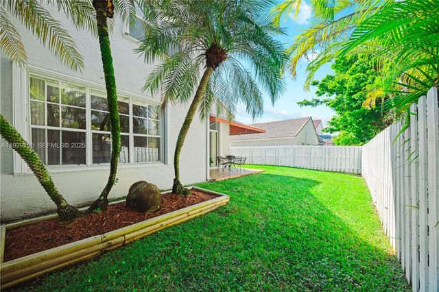 15241 SW 51st St, Miramar, FL 33027