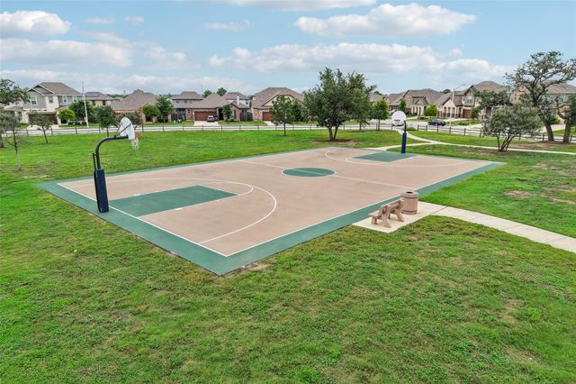 305 Kat Garnet DR, Kyle, TX 78640