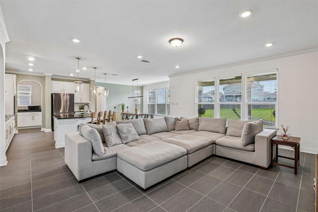 305 Kat Garnet DR, Kyle, TX 78640