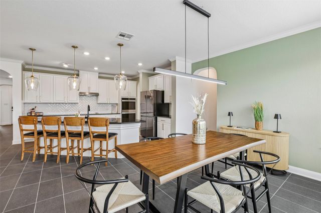 305 Kat Garnet DR, Kyle, TX 78640