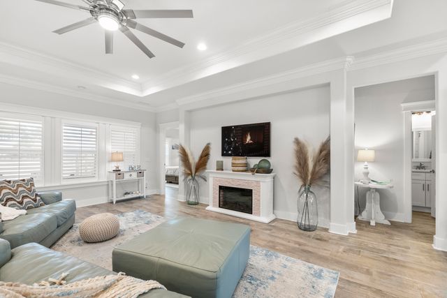 286 N Wells Street, Panama City Beach, FL 32413