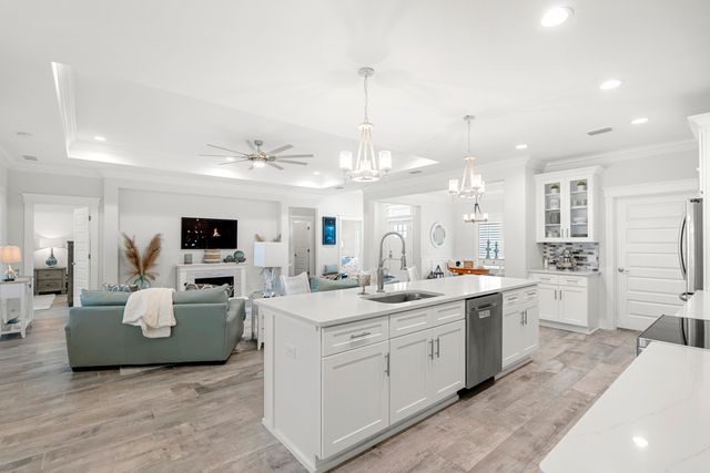 286 N Wells Street, Panama City Beach, FL 32413