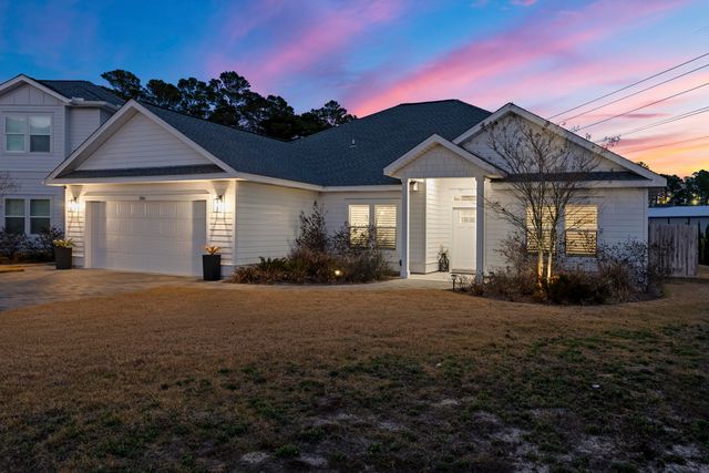286 N Wells Street, Panama City Beach, FL 32413