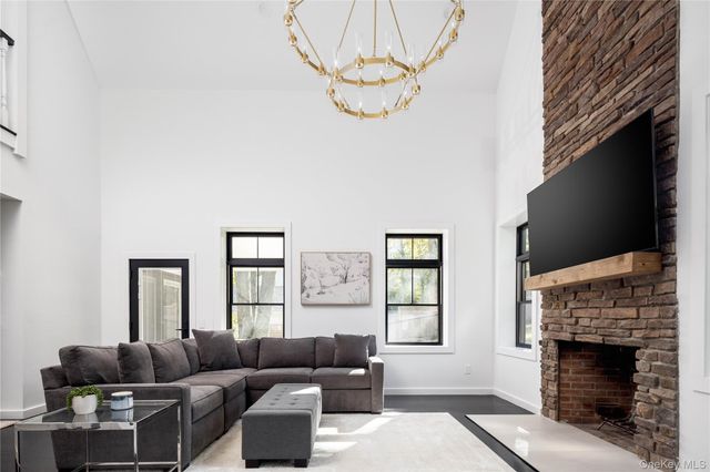 480 Eastwood Drive, Cutchogue, NY 11935