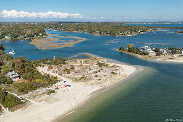 480 Eastwood Drive, Cutchogue, NY 11935