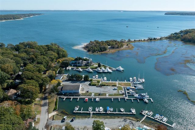 480 Eastwood Drive, Cutchogue, NY 11935