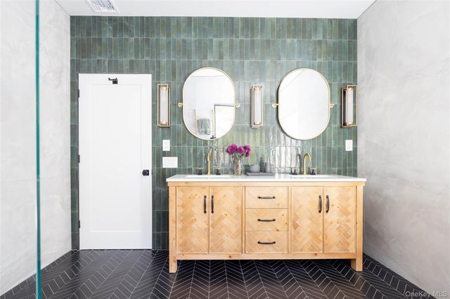 480 Eastwood Drive, Cutchogue, NY 11935