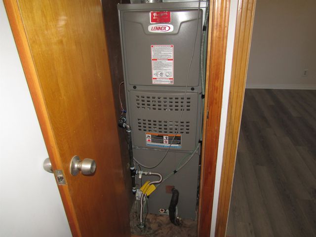 929 Lewis Ave, Salina, KS 67401