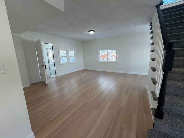 24 Friendship St, Billerica, MA 01821