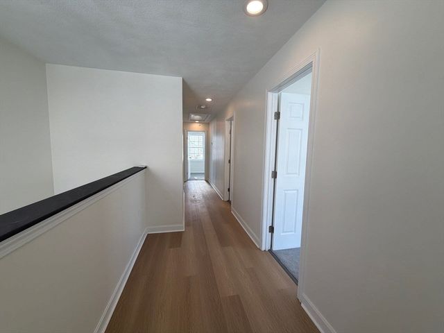 24 Friendship St, Billerica, MA 01821