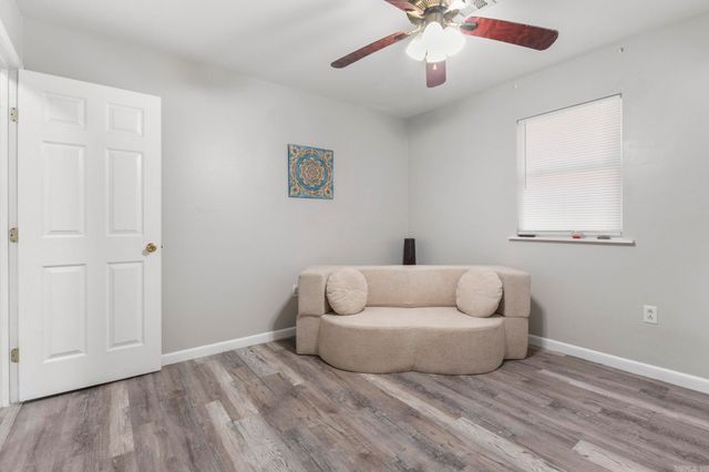 1200 Chris Drive, Benton, AR 72015