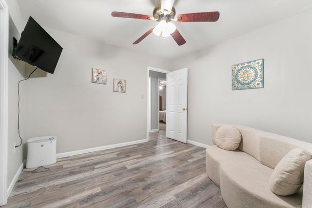 1200 Chris Drive, Benton, AR 72015