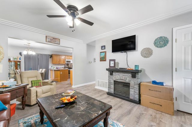 1200 Chris Drive, Benton, AR 72015