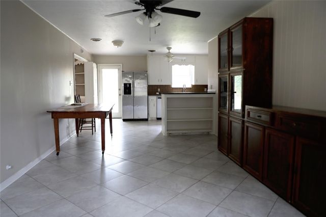 730 Dezso Drive, Alvin, TX 77511