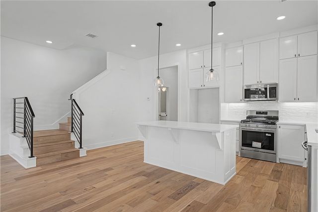 817 S Jagger Lane, Fayetteville, AR 72701