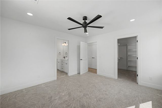 817 S Jagger Lane, Fayetteville, AR 72701