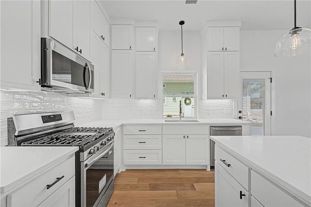 817 S Jagger Lane, Fayetteville, AR 72701