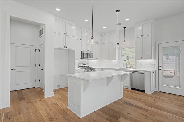 817 S Jagger Lane, Fayetteville, AR 72701